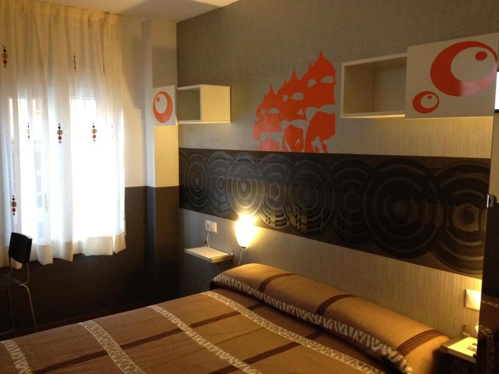 Hostal Gaudi Cuenca Cuenca  Rom bilde