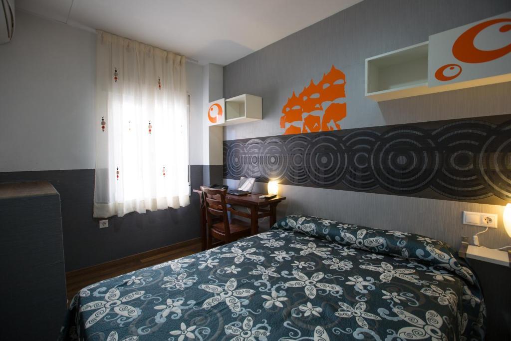 Hostal Gaudi Cuenca Cuenca  Eksteriør bilde